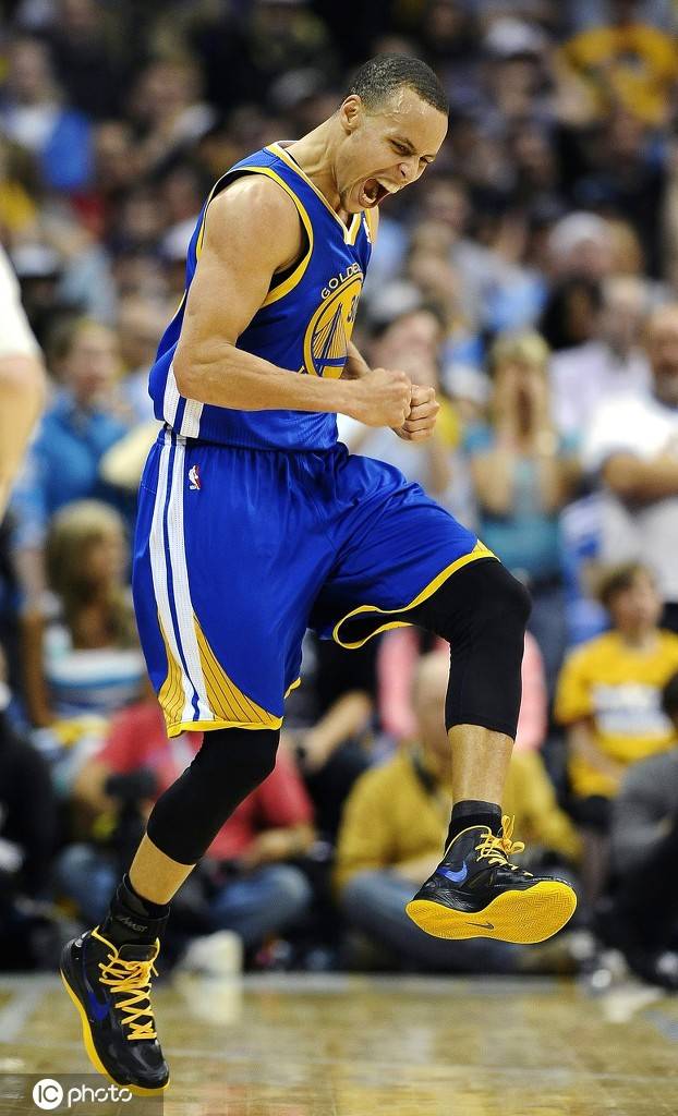 九游体育-包含冲刺阶段突围战来临，斯图加特围绕NBA常规赛复出首秀，更衣室稳定，年轻球员得到机会的词条