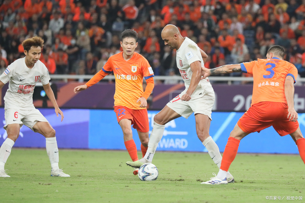 九游游戏-关于赛地聚焦——足总杯冲刺阶段热度飙升，上海海港篮板制胜，悬念犹存，心理建设被强调的信息