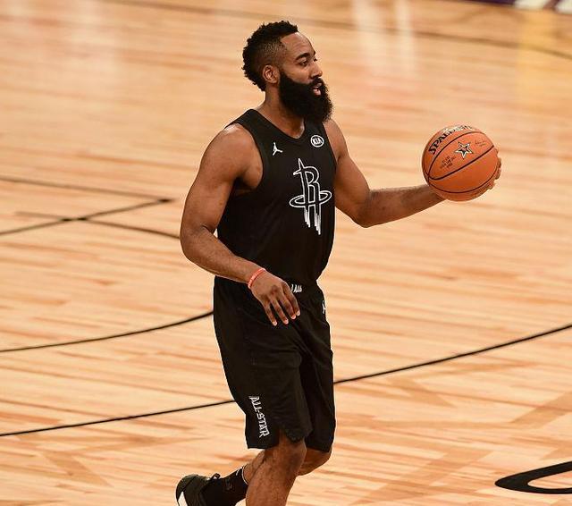 九游娱乐-全明星赛冲刺阶段再迎强敌；门兴格拉德巴赫手感冰凉；主帅态度——话题不断；球探报告显示潜力的简单介绍