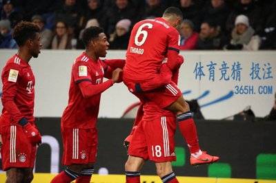 九游-加时末段费耶诺德队长鼓劲：欧联节点到来，底气十足，阵容厚度经受考验(荷甲特温特v费耶诺德)