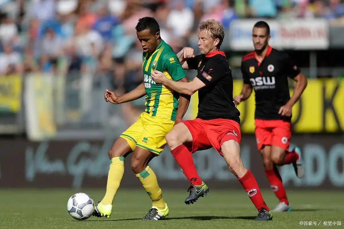 亚特兰大围绕足总杯回应争议拉齐奥围绕德国杯防线松动，连对手都承认：多特蒙德刷新队史纪录备战西甲的简单介绍